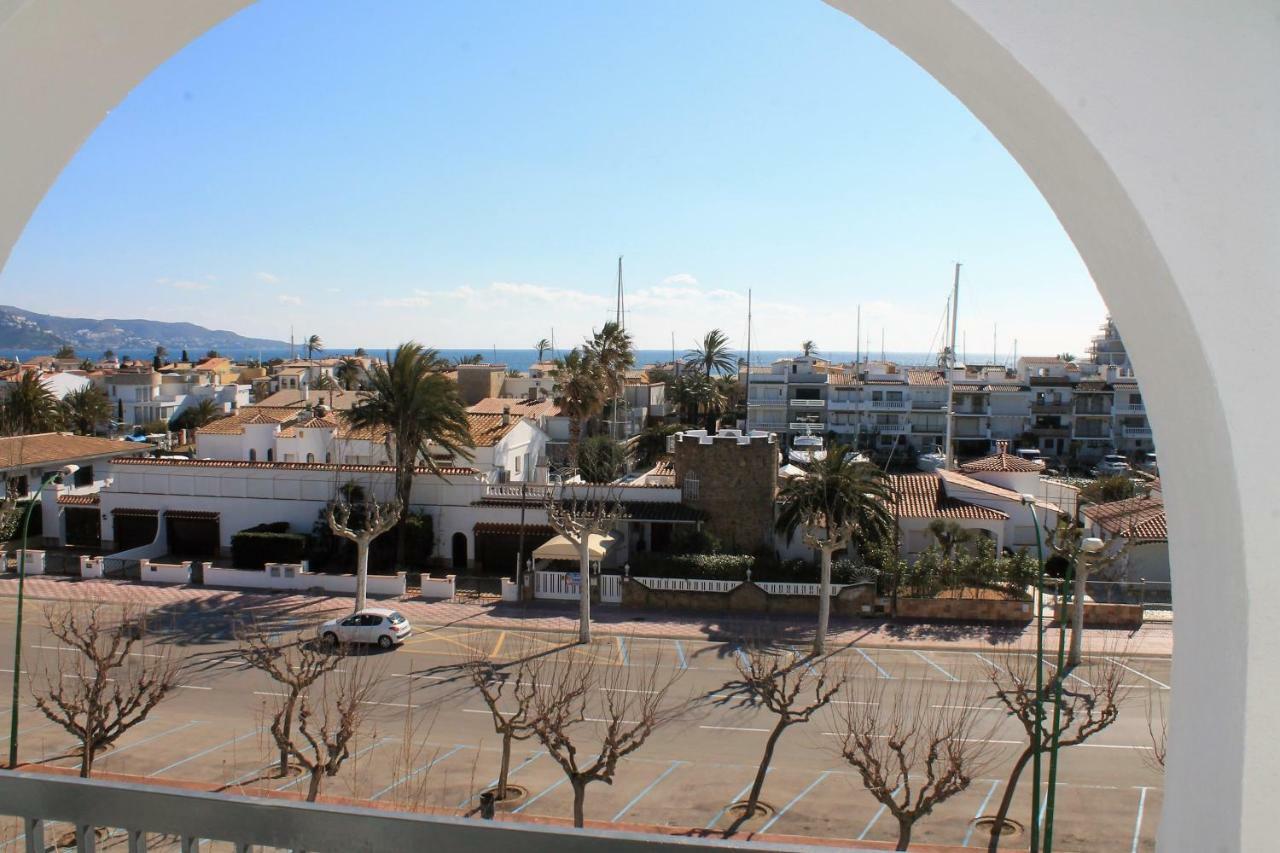 Absolute Apartment Empuriabrava Ngoại thất bức ảnh